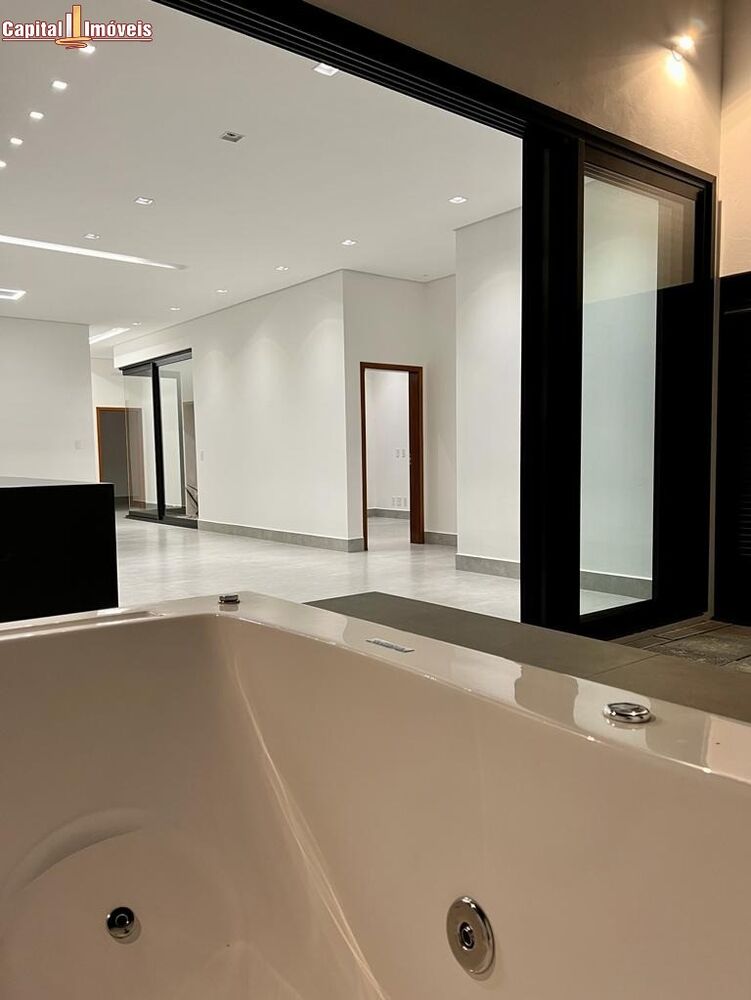 Casa à venda com 3 quartos, 156m² - Foto 14