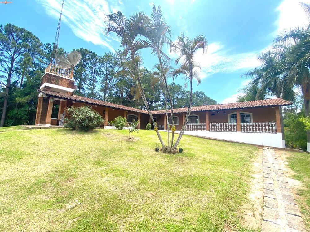 Chácara, 4 quartos, 225 m² - Foto 2