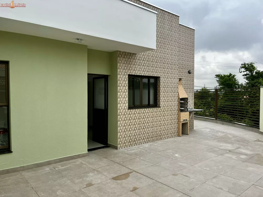 Casa à venda com 3 quartos, 73m² - Foto 1