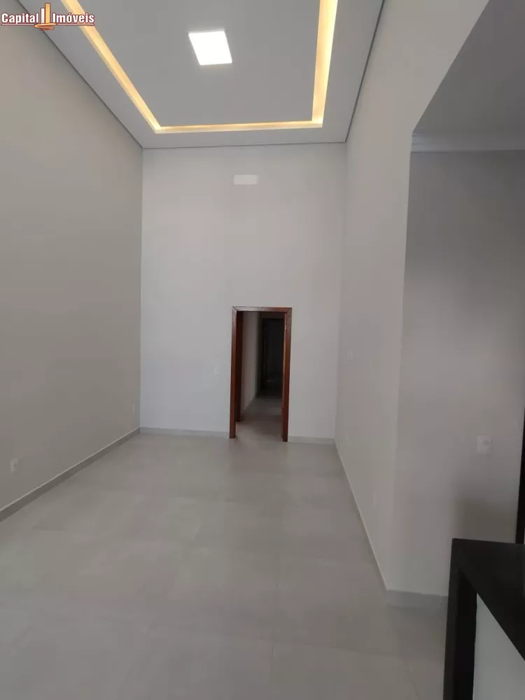 Casa à venda com 3 quartos, 150m² - Foto 4