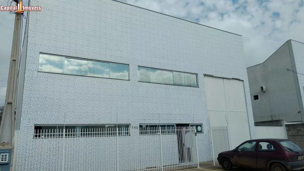 Depósito-Galpão-Armazém para alugar, 547m² - Foto 1