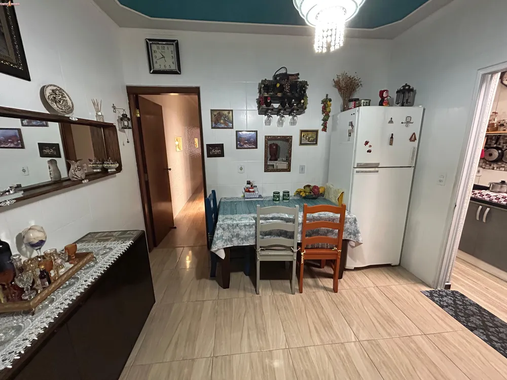 Casa, 3 quartos, 180 m² - Foto 4