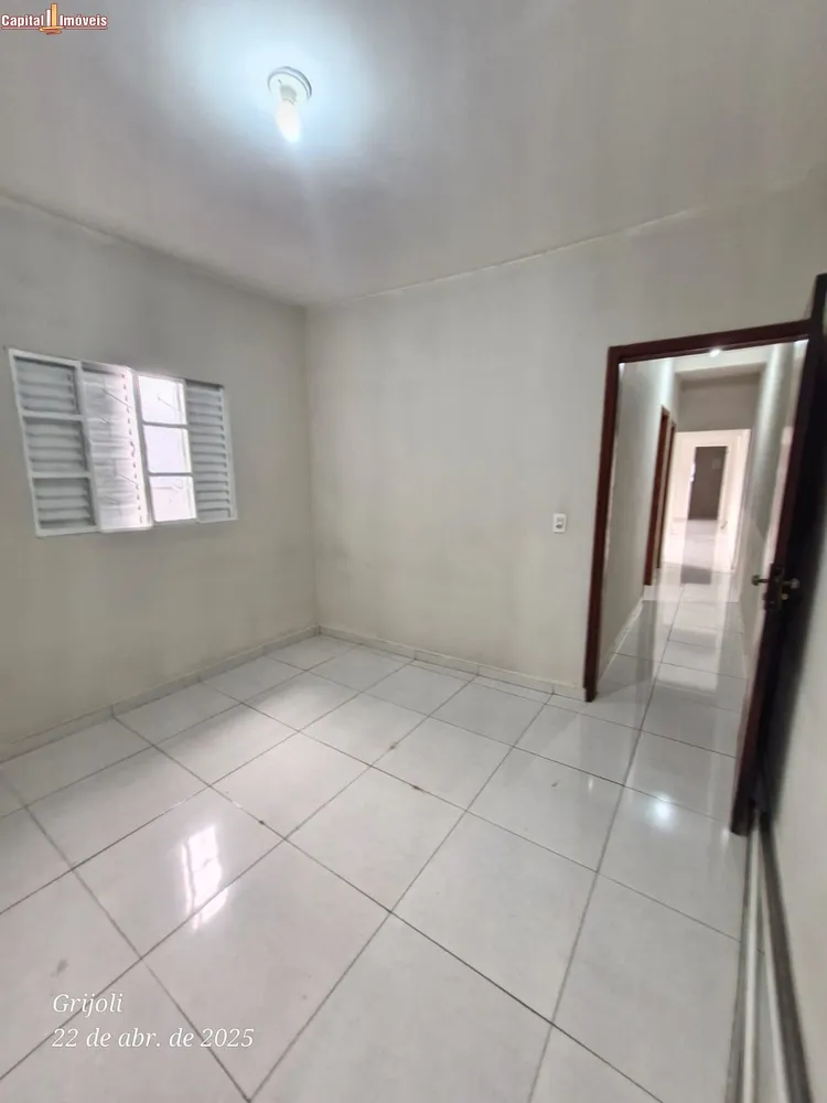 Casa, 3 quartos, 99 m² - Foto 2