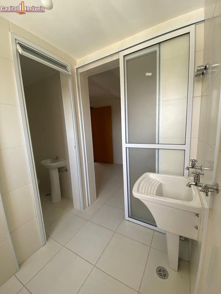 Apartamento à venda com 3 quartos, 137m² - Foto 6