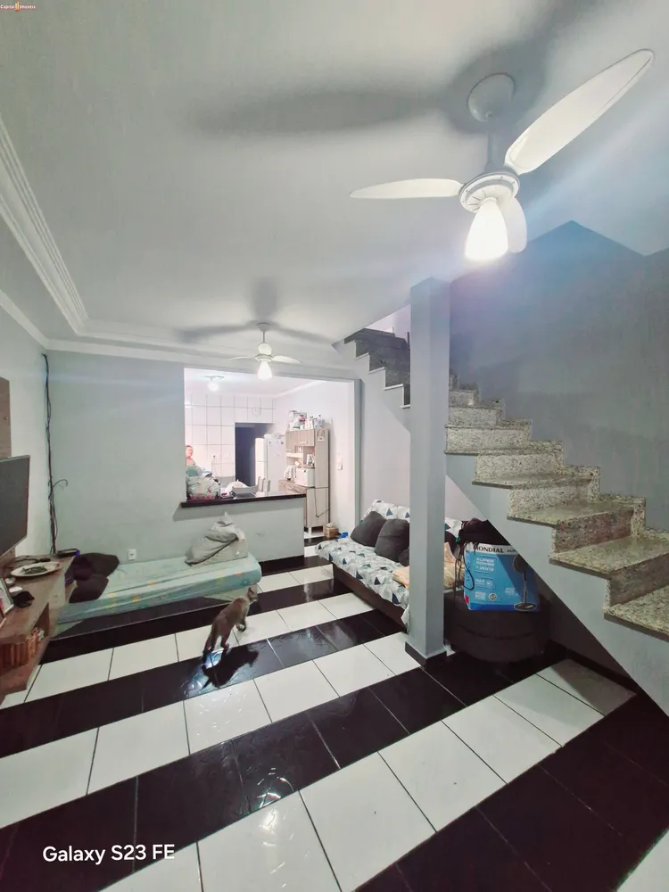 Casa, 3 quartos, 114 m² - Foto 3