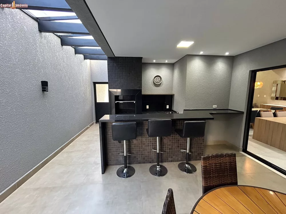 Casa, 3 quartos, 250 m² - Foto 2