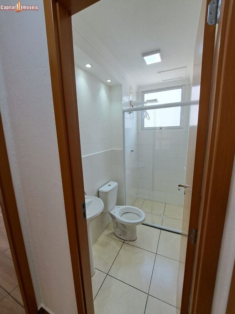 Apartamento à venda com 2 quartos, 42m² - Foto 4