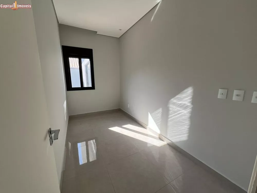 Casa, 3 quartos, 300 m² - Foto 8