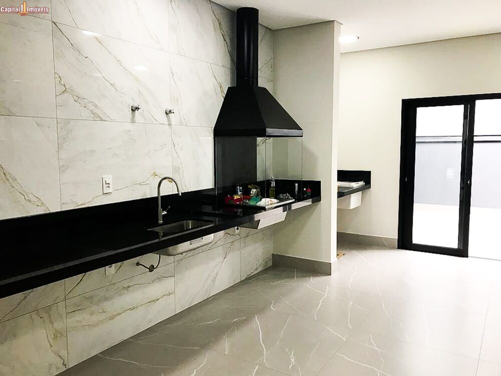 Casa à venda com 3 quartos, 300m² - Foto 13