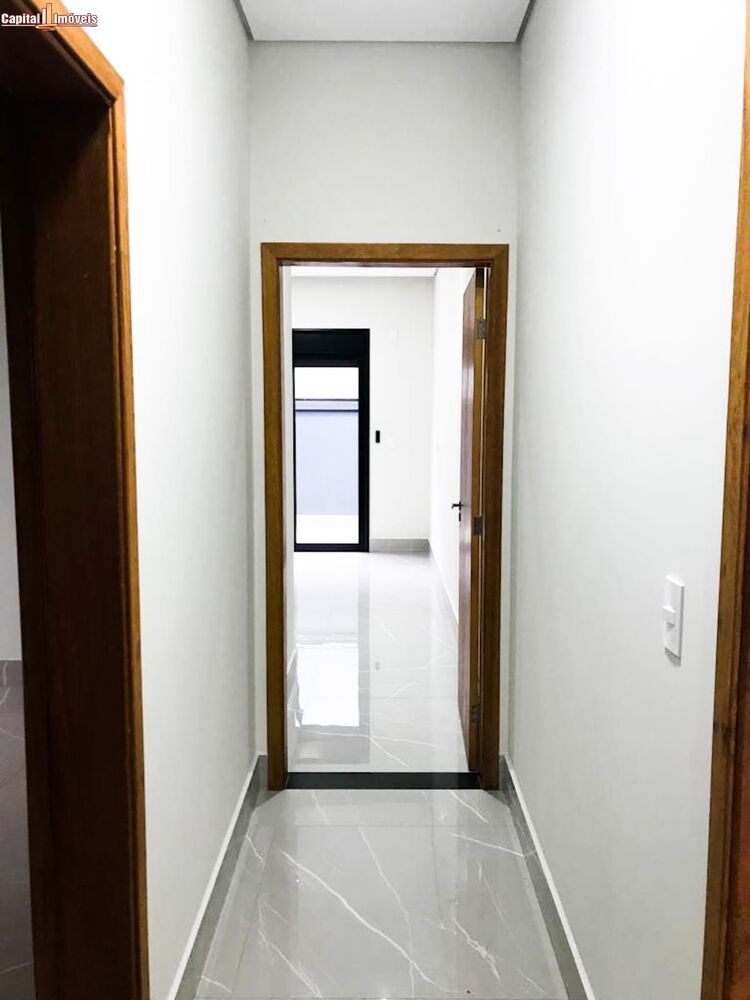 Casa à venda com 3 quartos, 300m² - Foto 5
