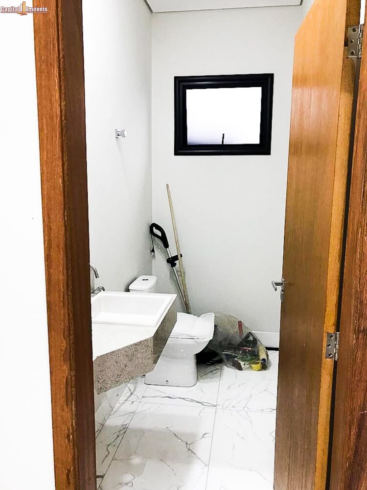Casa à venda com 3 quartos, 300m² - Foto 18