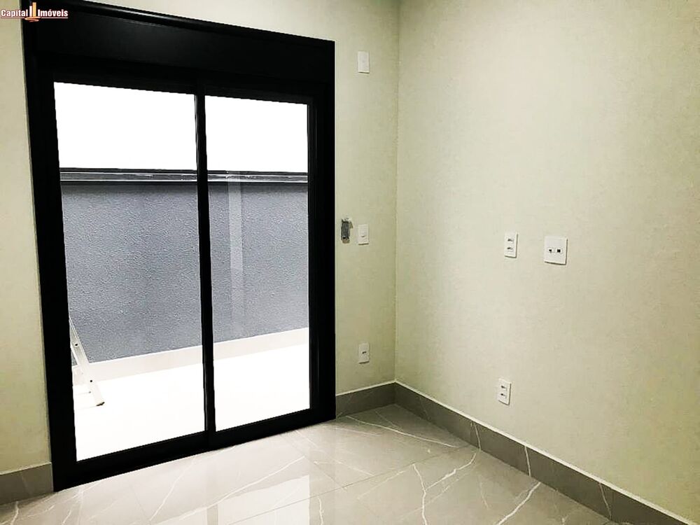 Casa à venda com 3 quartos, 300m² - Foto 9