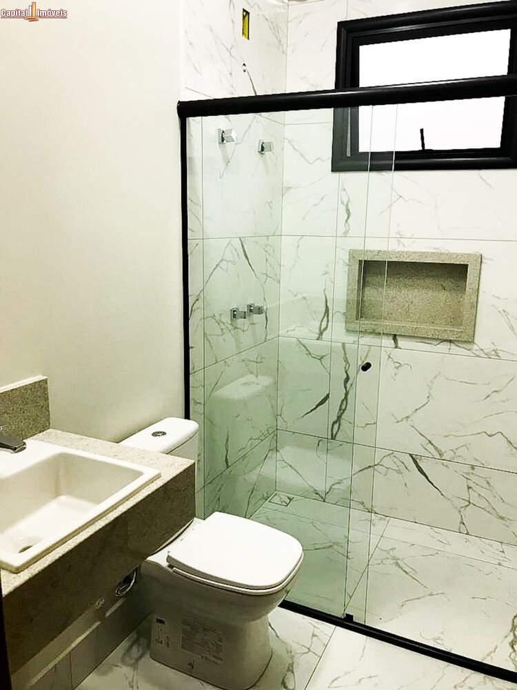 Casa à venda com 3 quartos, 300m² - Foto 10