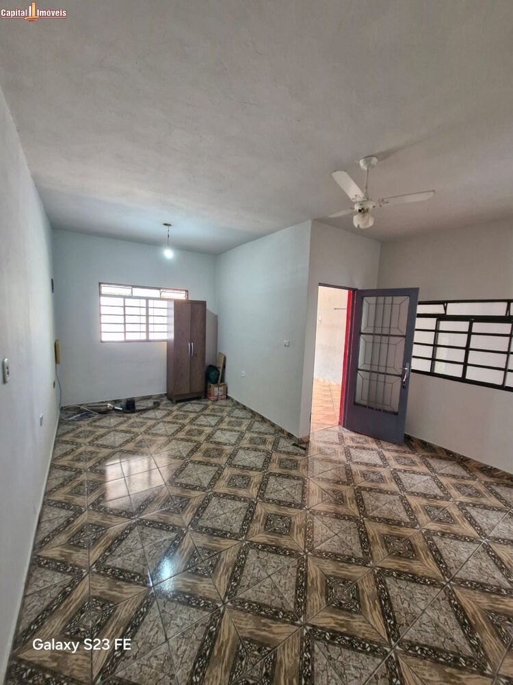 Casa, 3 quartos, 145 m² - Foto 2