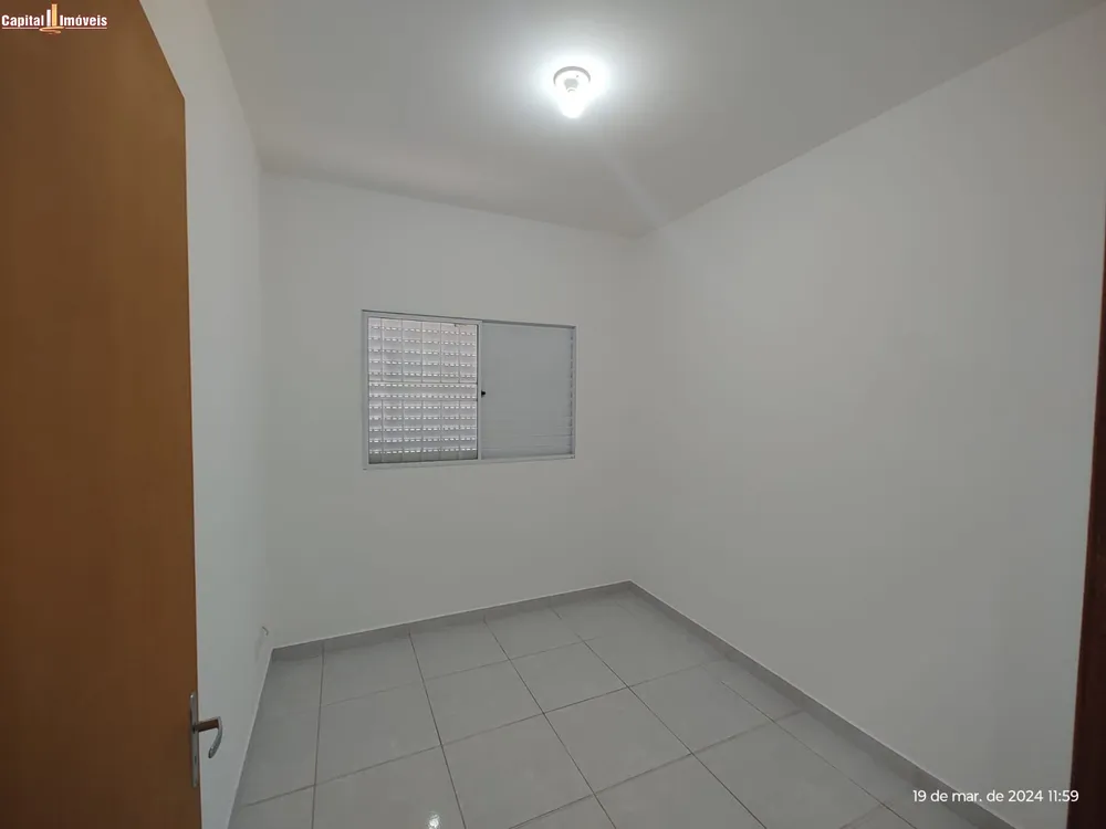 Casa, 3 quartos, 236 m² - Foto 2