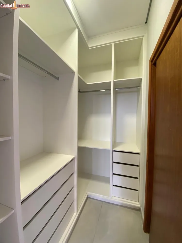 Casa, 3 quartos, 264 m² - Foto 11