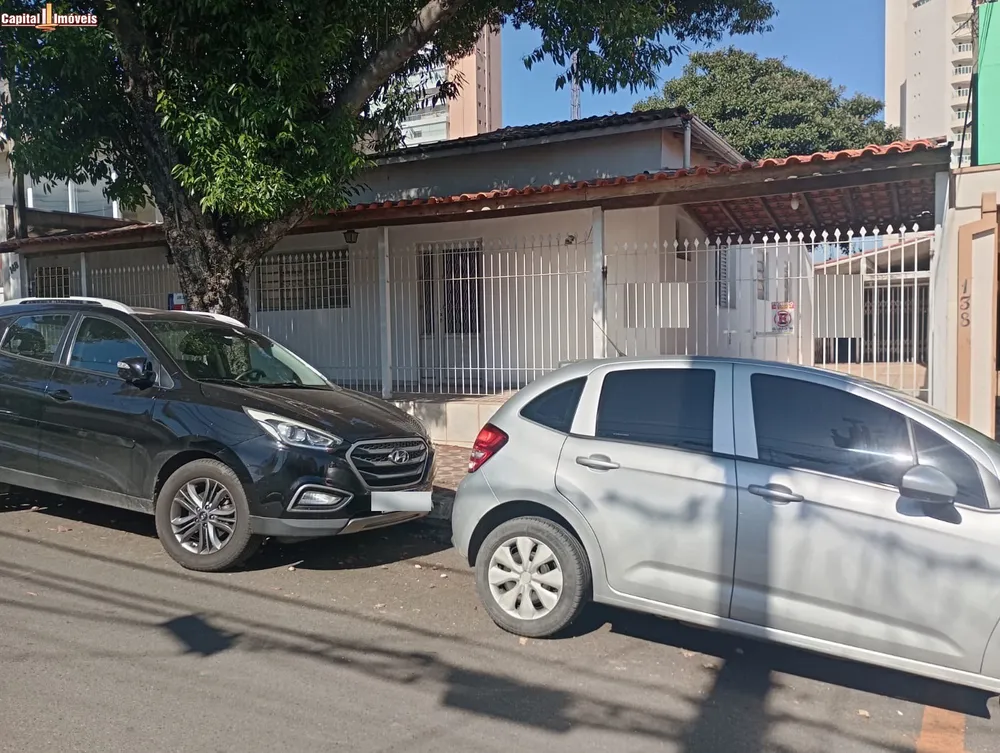 Casa, 2 quartos, 228 m² - Foto 1