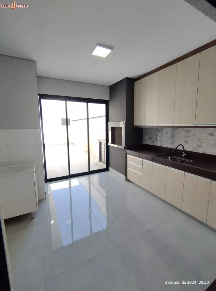 Casa, 3 quartos, 136 m² - Foto 4