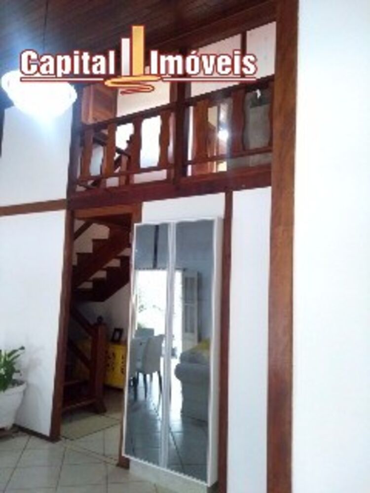 Casa, 3 quartos, 215 m² - Foto 3