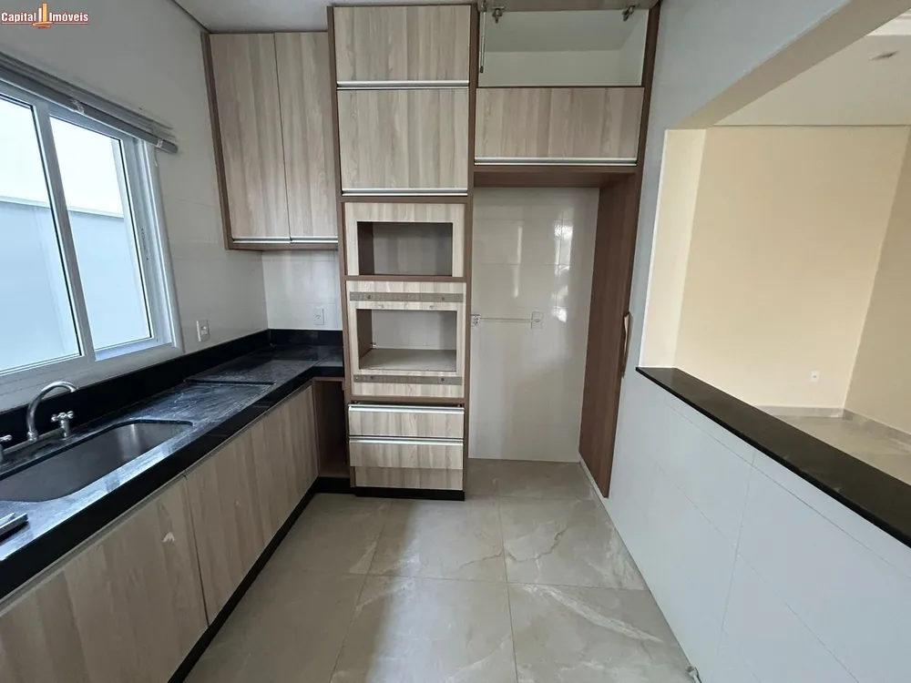 Casa, 3 quartos, 196 m² - Foto 9