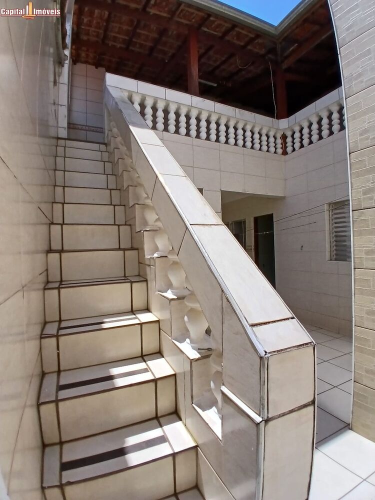 Casa para alugar com 3 quartos, 198m² - Foto 16