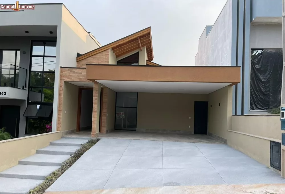 Casa à venda com 2 quartos, 200m² - Foto 1