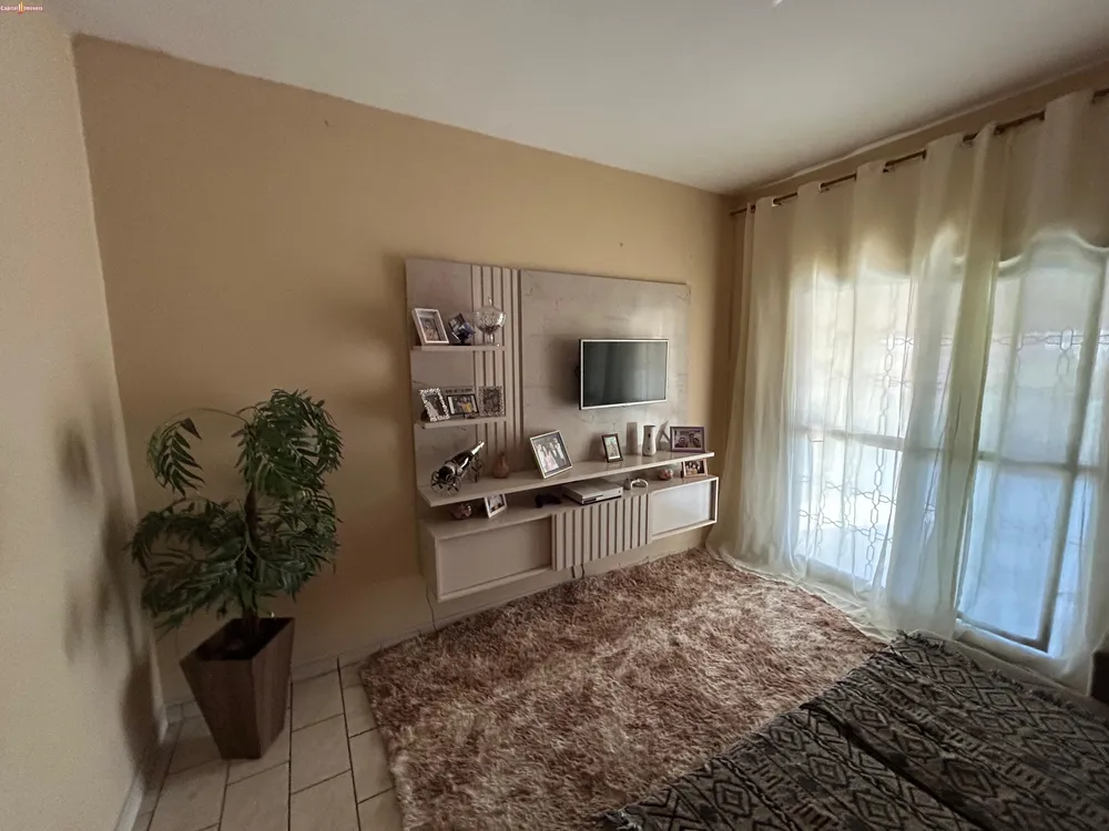 Casa, 4 quartos, 188 m² - Foto 2