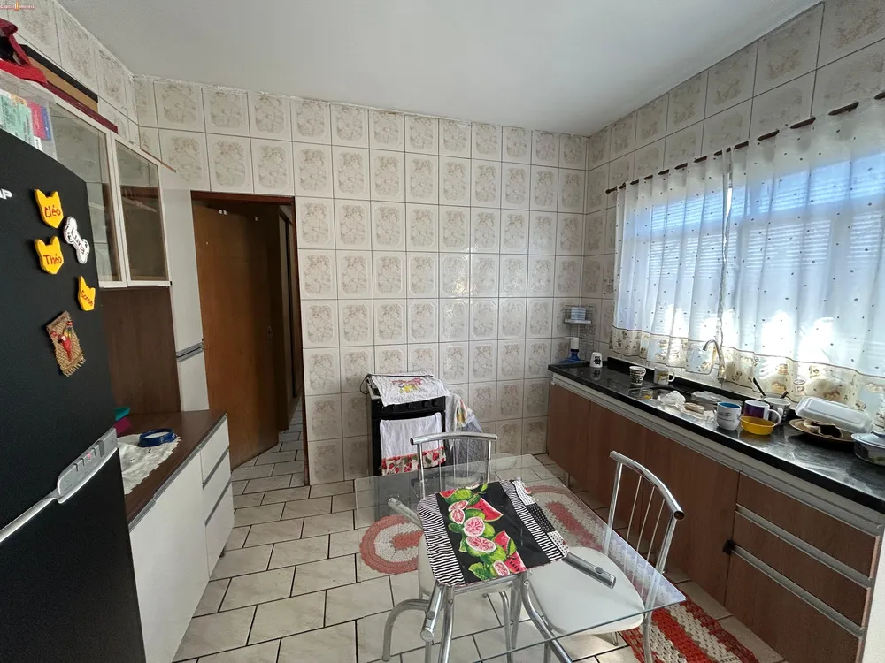 Casa, 4 quartos, 188 m² - Foto 5