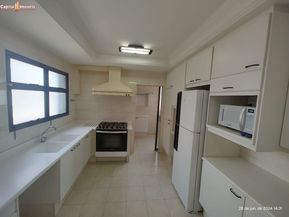 Apartamento, 3 quartos, 200 m² - Foto 9