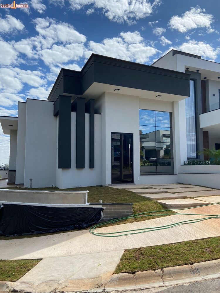 Casa, 3 quartos, 204 m² - Foto 2