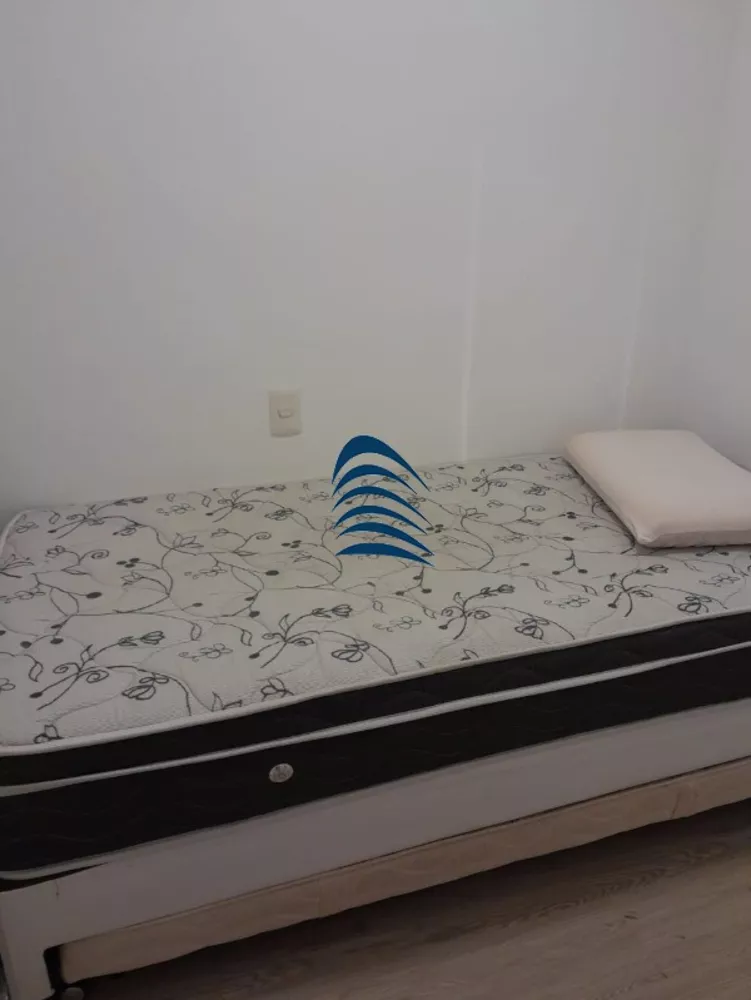 Apartamento à venda com 2 quartos, 65m² - Foto 4