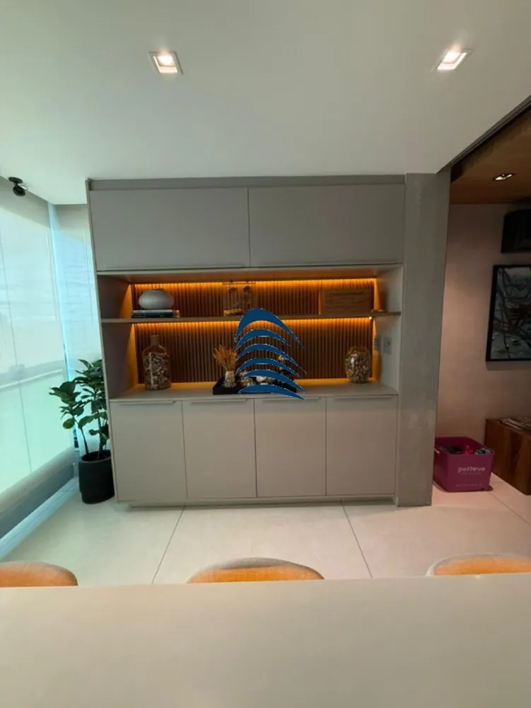 Apartamento, 3 quartos, 210 m² - Foto 2