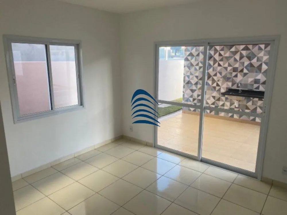 Casa, 3 quartos, 203 m² - Foto 2
