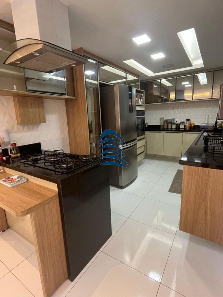 Casa à venda com 3 quartos, 165m² - Foto 4