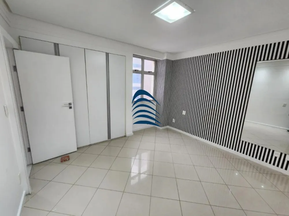 Apartamento, 3 quartos, 123 m² - Foto 2