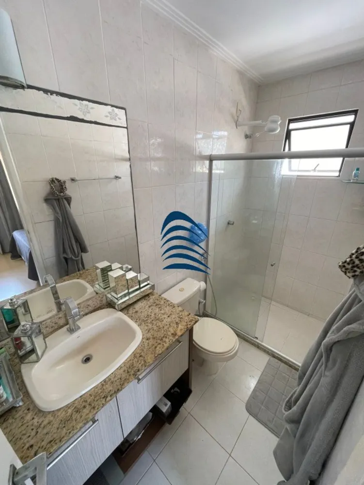 Casa, 4 quartos, 241 m² - Foto 2