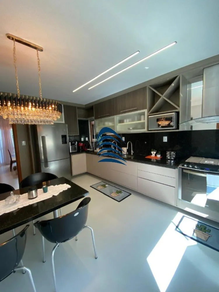 Casa, 5 quartos, 280 m² - Foto 3