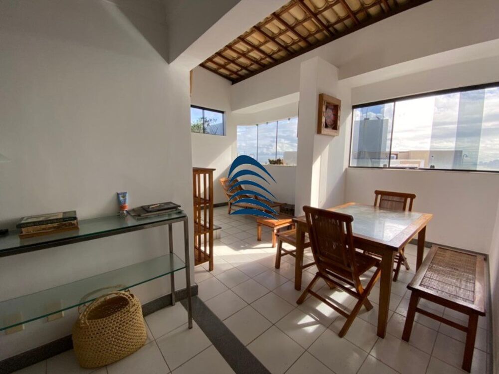 Cobertura à venda com 3 quartos, 240m² - Foto 1