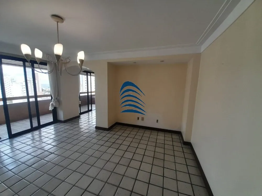 Apartamento, 4 quartos, 240 m² - Foto 1