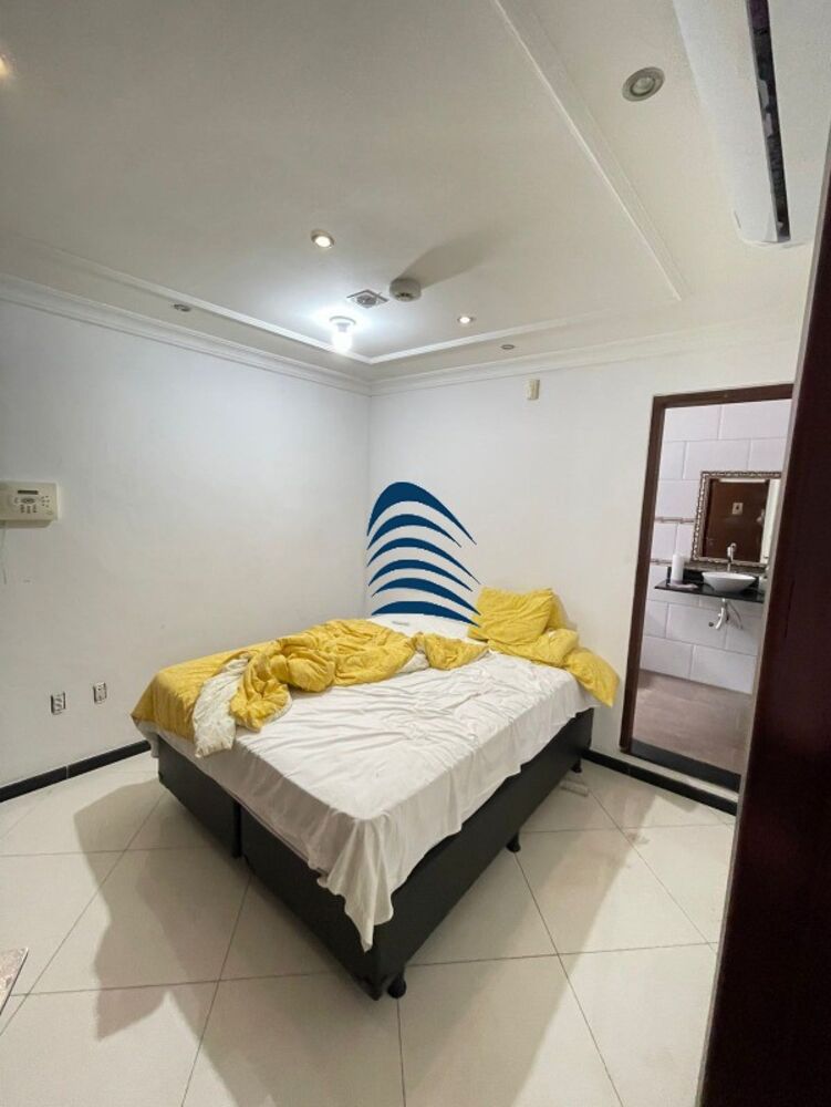 Prédio Inteiro à venda, 240m² - Foto 2