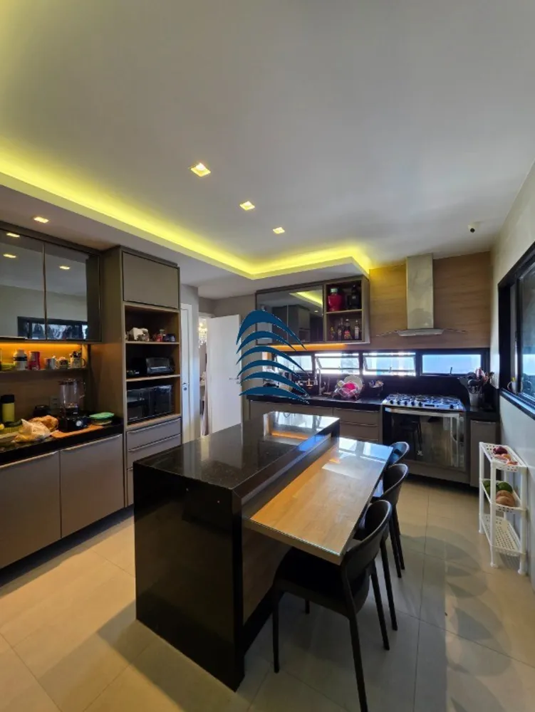 Apartamento, 3 quartos, 195 m² - Foto 6