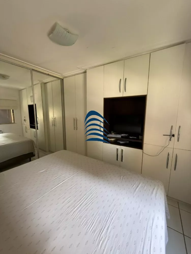 Apartamento à venda com 3 quartos, 74m² - Foto 2