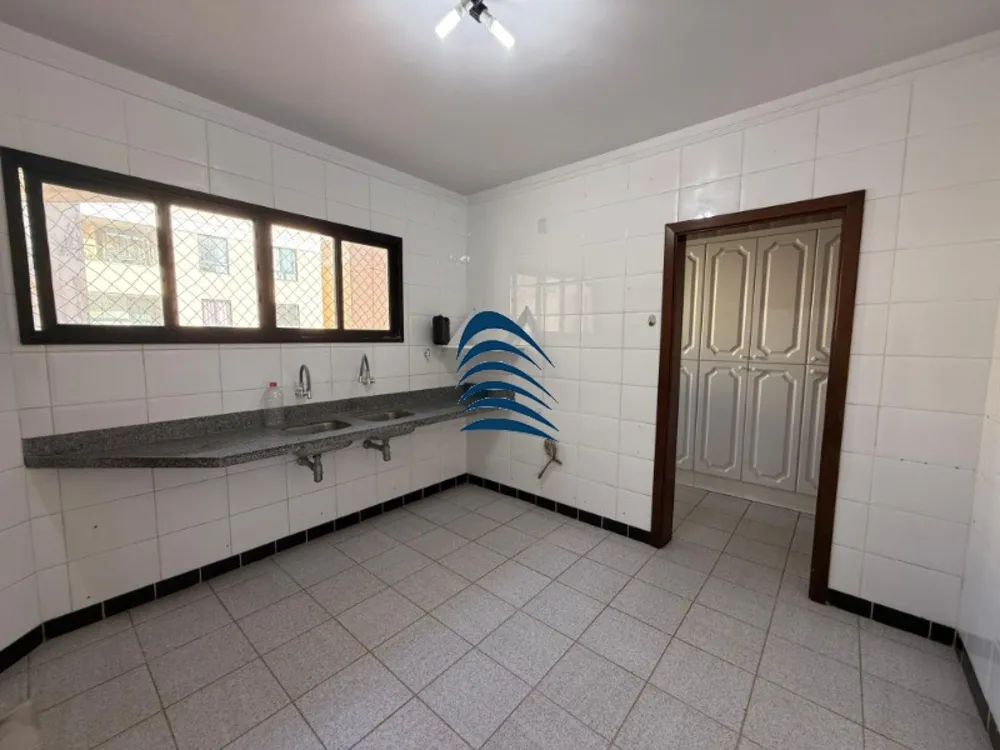 Apartamento, 4 quartos, 286 m² - Foto 11