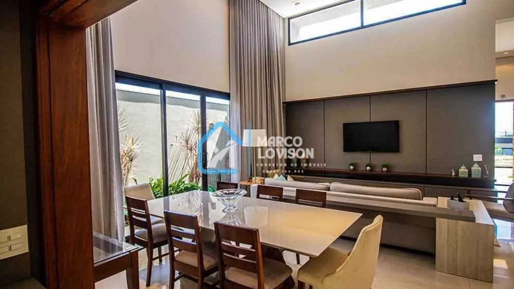 Casa de Condomínio à venda com 3 quartos, 380m² - Foto 4