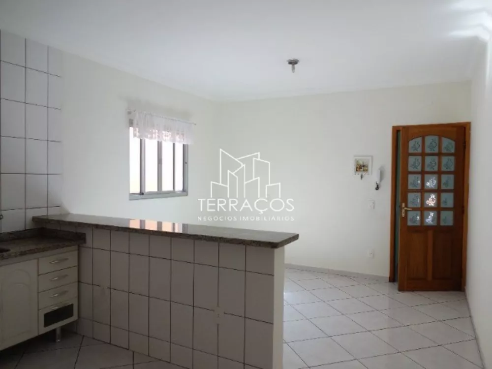 Casa à venda com 3 quartos, 170m² - Foto 4