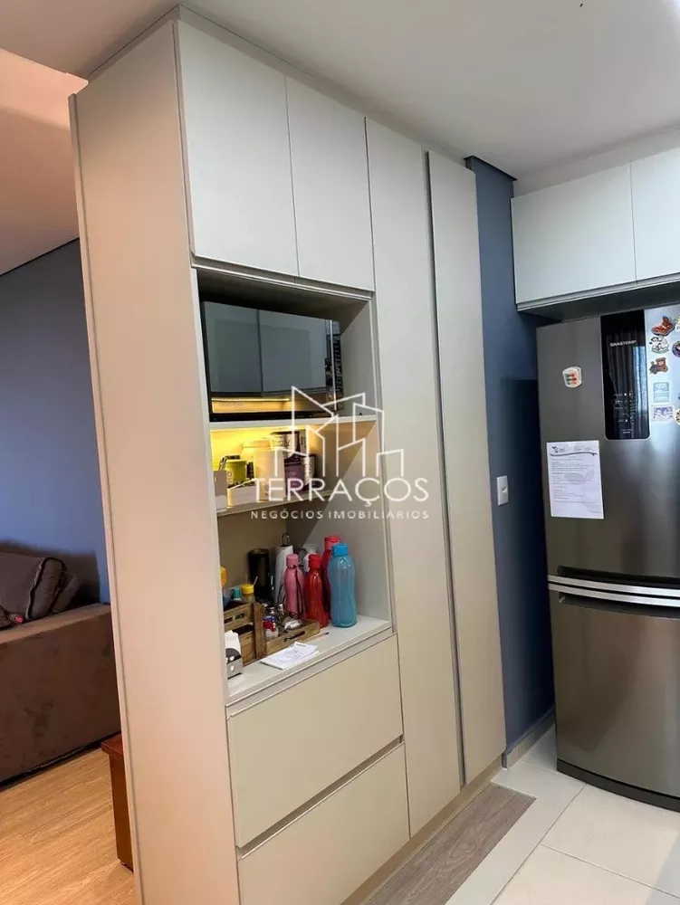 Apartamento à venda com 3 quartos, 98m² - Foto 11