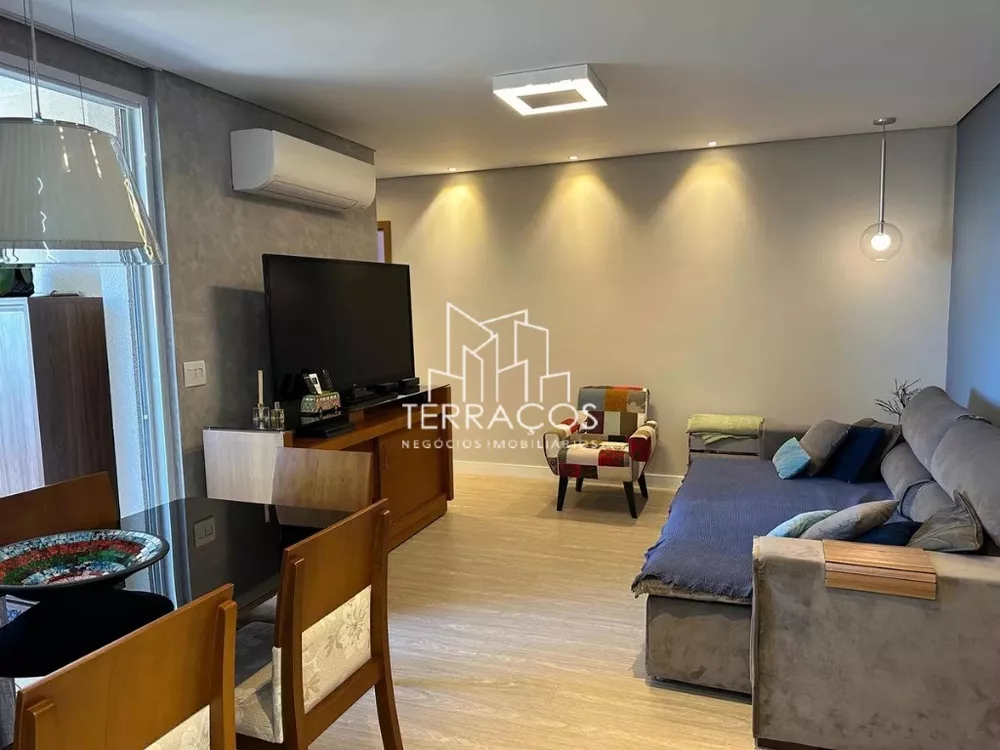 Apartamento à venda com 3 quartos, 98m² - Foto 1