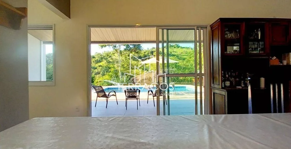 Casa de Condomínio à venda com 4 quartos, 262m² - Foto 8