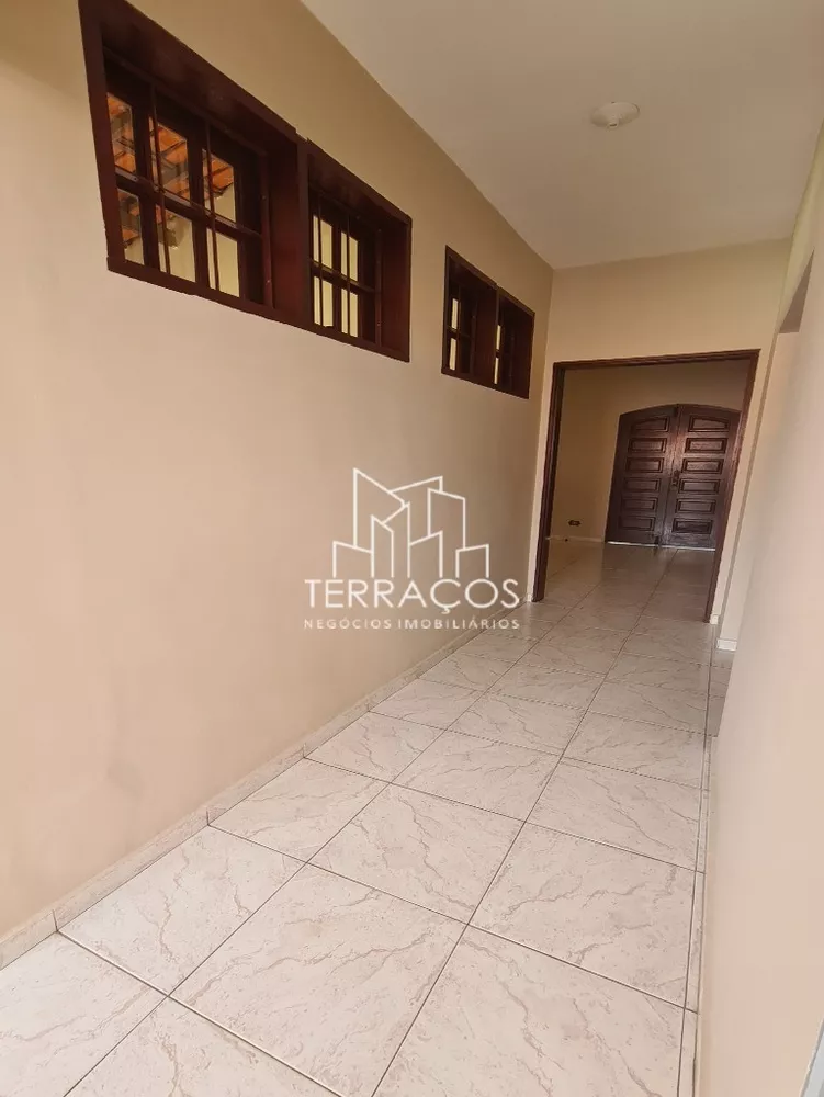 Casa à venda e aluguel com 3 quartos, 348m² - Foto 7