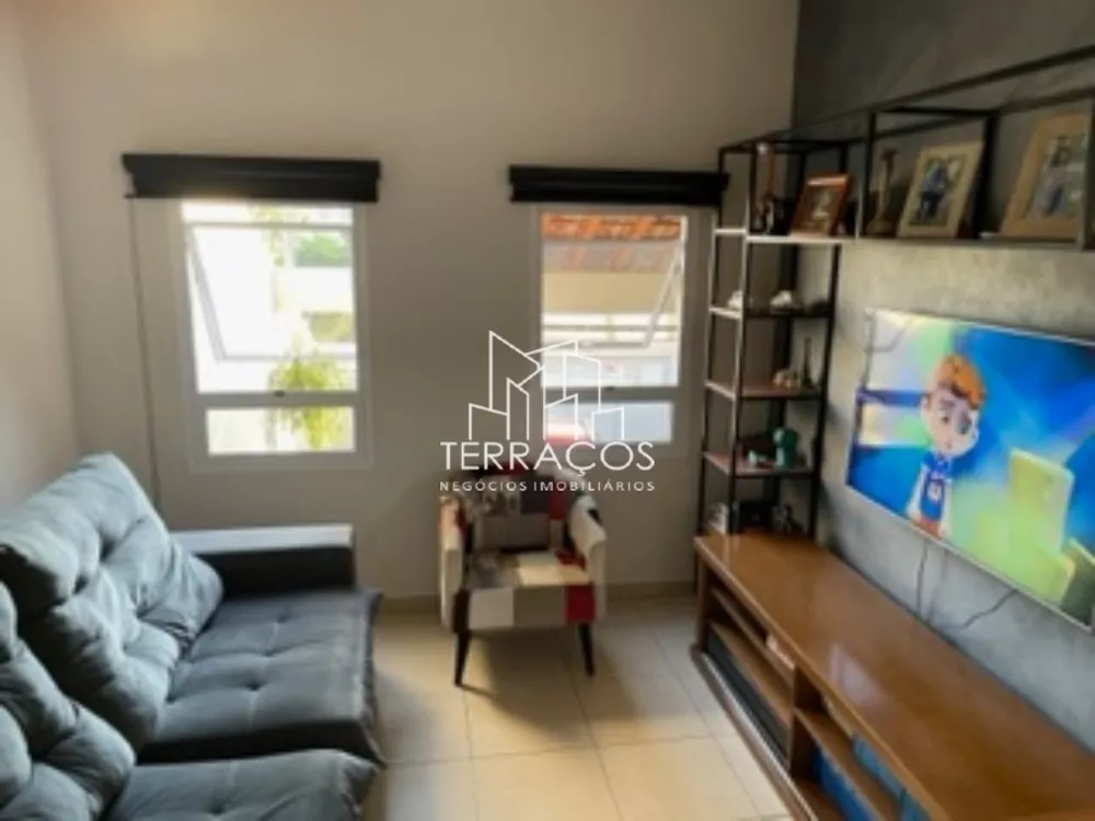 Casa à venda com 3 quartos, 177m² - Foto 4